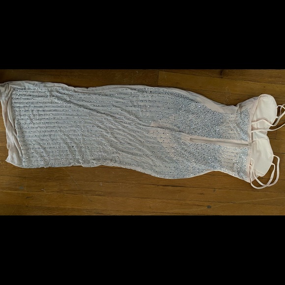 Dress - Picture 2 of 5